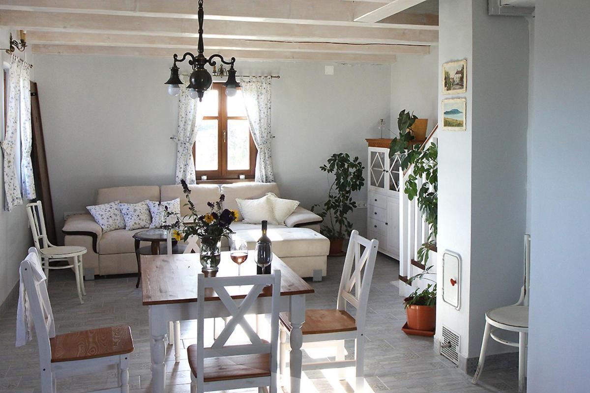 Villa Casa Beata à Lesencetomaj Extérieur photo
