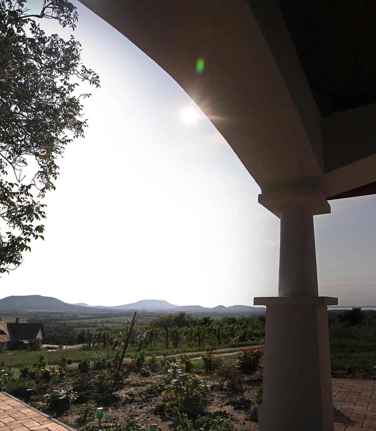 Villa Casa Beata à Lesencetomaj Extérieur photo